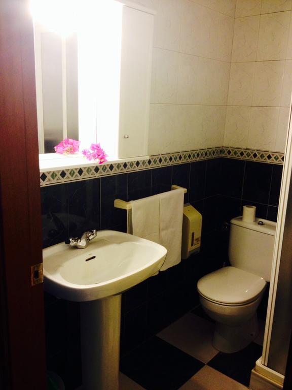 Hostal El Camionero Burguillos Del Cerro Δωμάτιο φωτογραφία