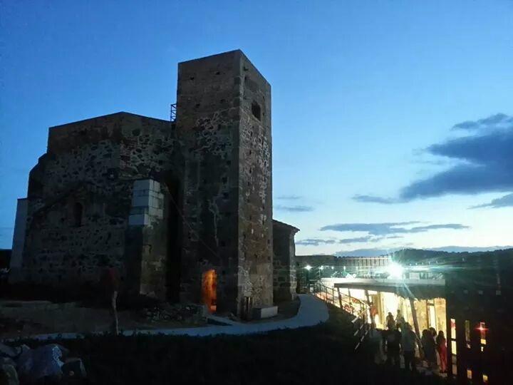 Hostal El Camionero Burguillos Del Cerro Εξωτερικό φωτογραφία